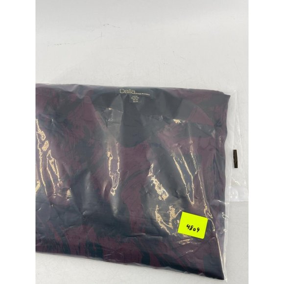 Dalia Women's Burgundy Black Cami Tank Top Spaghetti Straps Size Medium - Picture 10 of 10